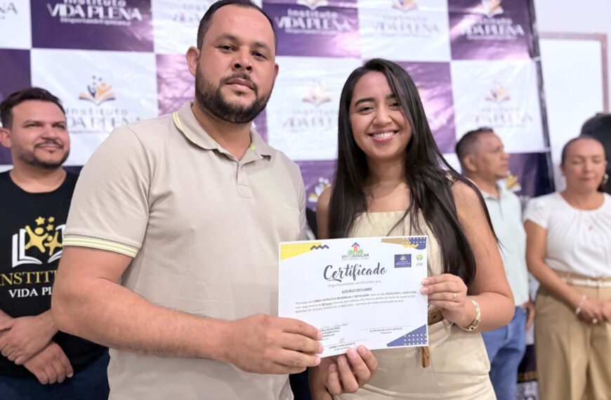 Parceria entre Estado e organização da sociedade civil entrega 80 certificações em cursos profissionalizantes na capital