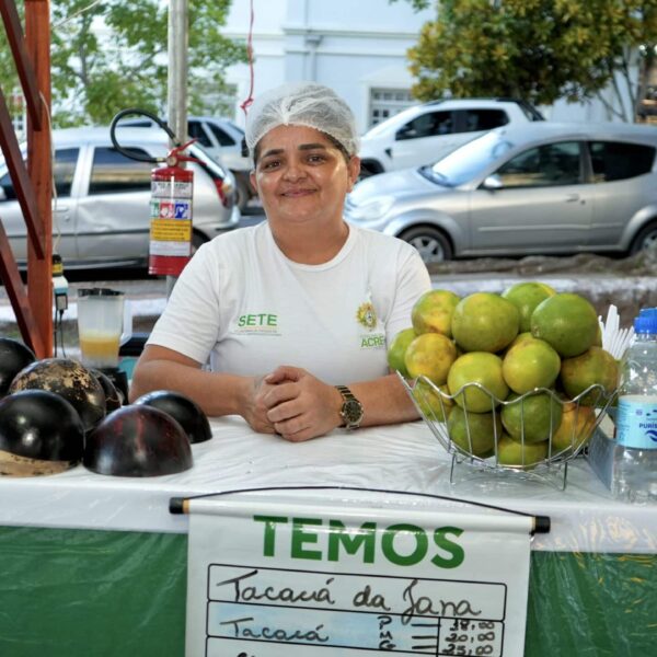 Gastronomia acreana gera renda para pequenos empreendedores na Marcha para Jesus