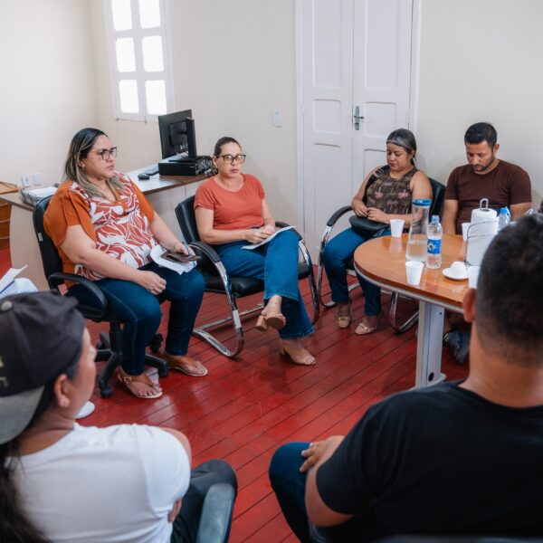 Estado realiza escuta ativa com artesãos e pequenos empreendedores para identificar demandas